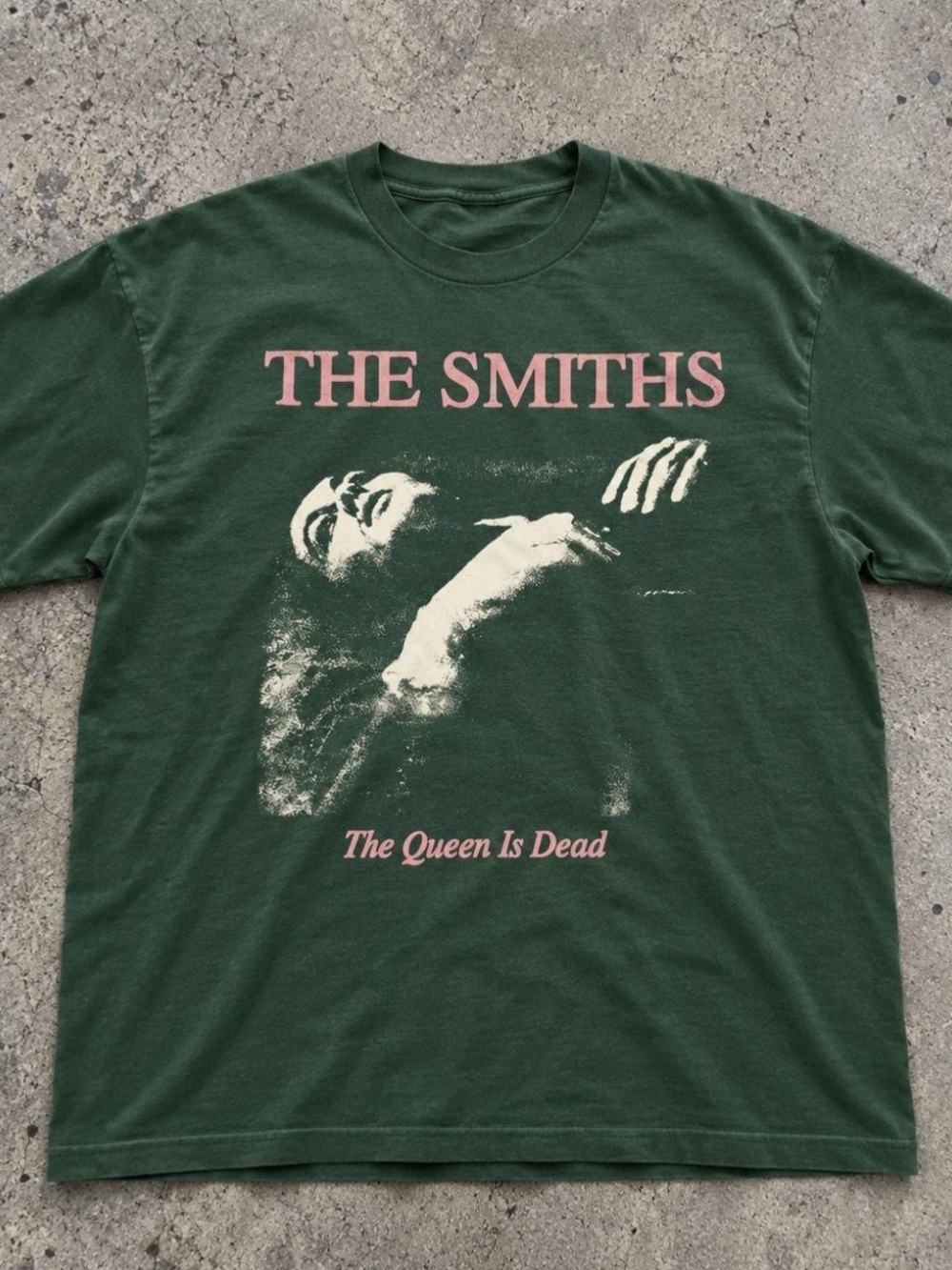 Gildan Green The Smiths 'The Queen Is Dead' Graphic Tee with Pink Print